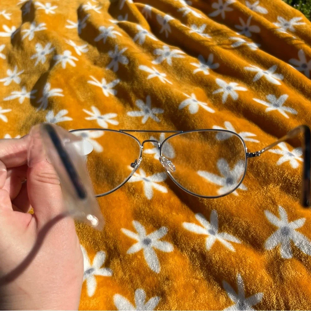 COPY - NEW A.J. Morgan Silver Unisex In Command Reading Glasses +1.50